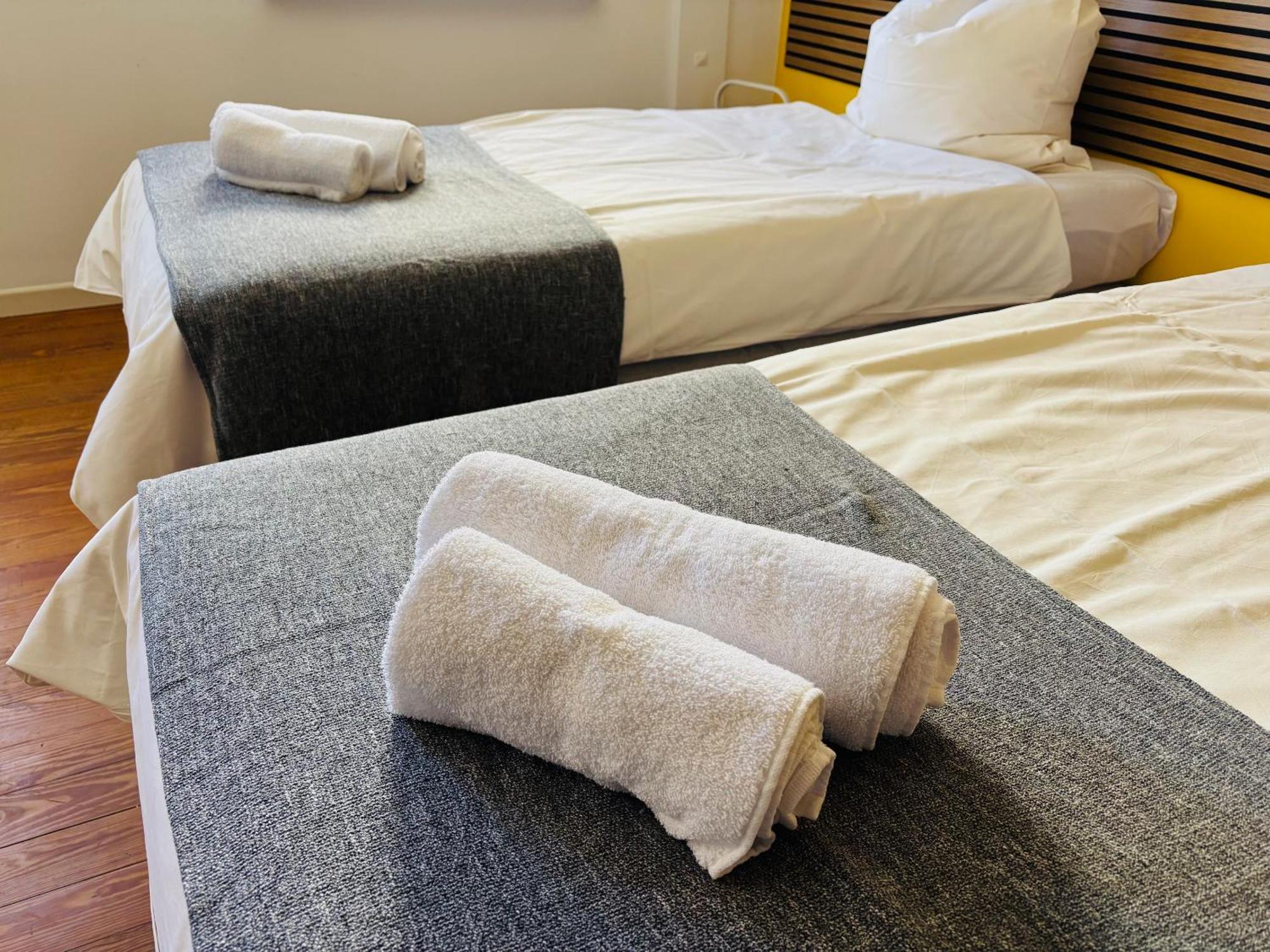 Workers Lodge Fuer 4-14 Pers, Parkplatz, Wlan, Einzelbetten Gundersheim Eksteriør billede